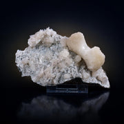 Stilbite with Heulandite · 660 g · Approx. 19 × 9 × 7 cm