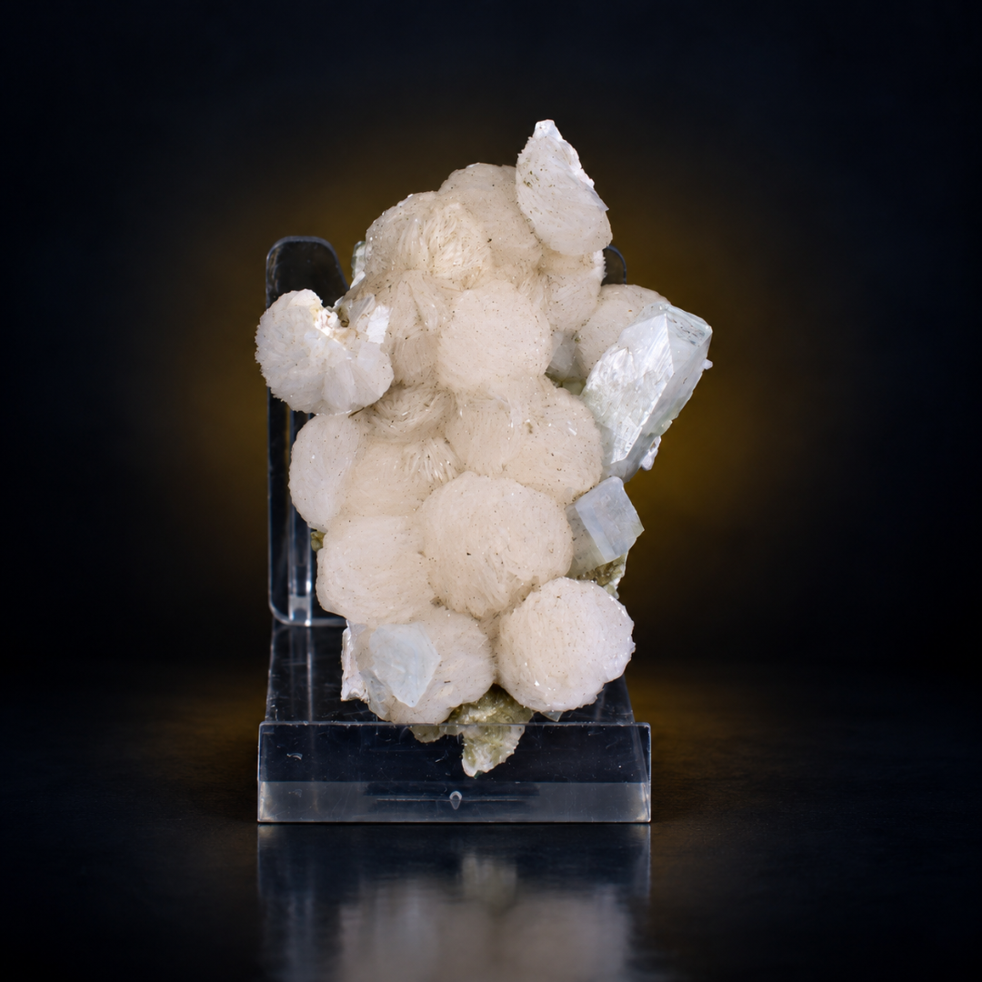 Natural Stilbite with Heulandite Crystal Specimen – 40g