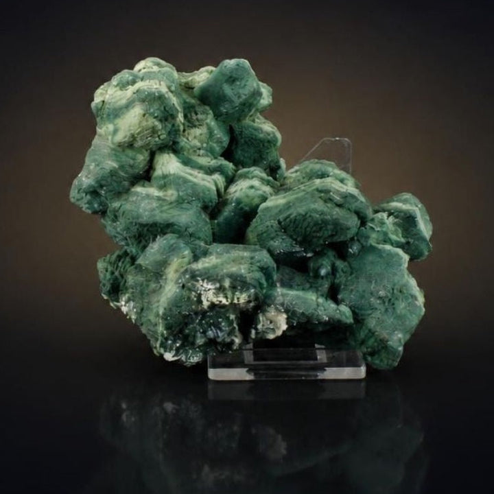 Heulandite and Celadonite specimen — India, 210 g.