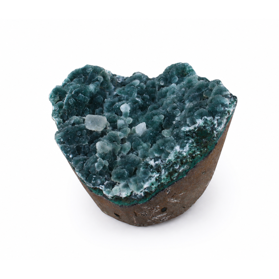 Chalcedony specimen — India, 550 g.