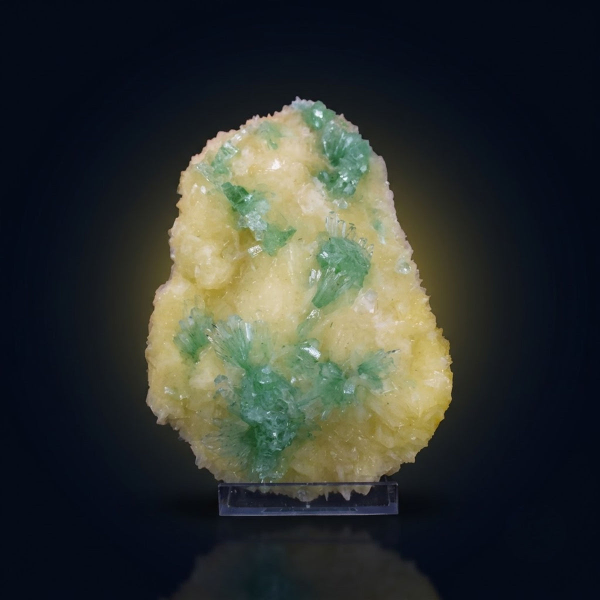 Natural Green Apophyllite with Stilbite Crystal Matrix Mineral Specimen from India 720 gm  17 × 12 × 3 cm