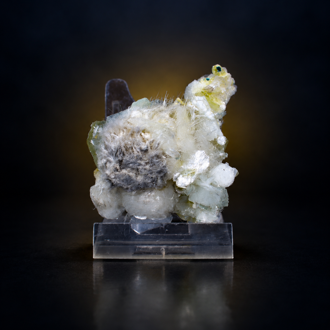 Natural Apophyllite with Heulandite &amp; Okenite Mineral Specimen – 90g
