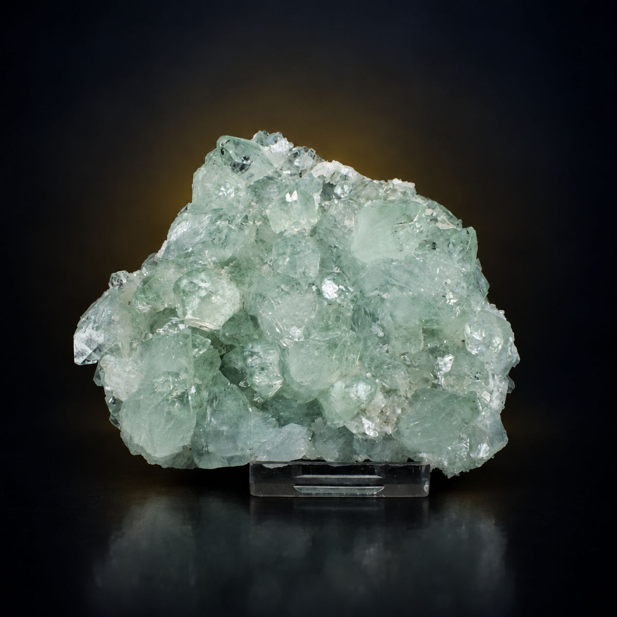 Apophyllite specimen — India, 150 g.