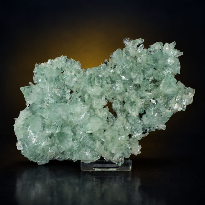 Apophyllite and Stilbite specimen — India, 180 g.