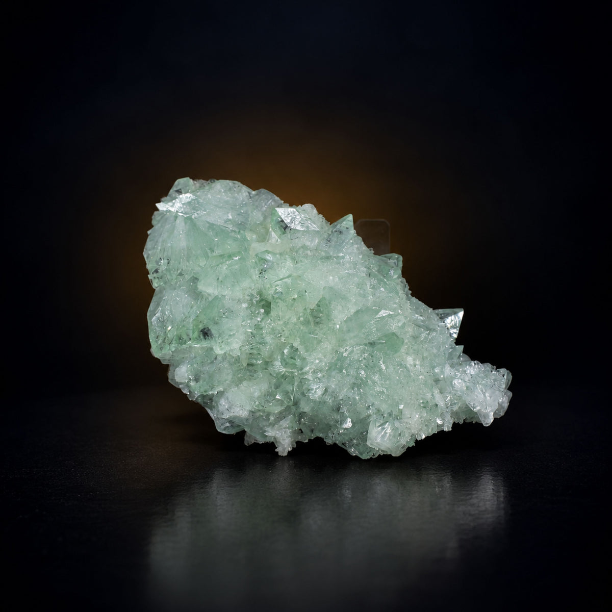 Apophyllite specimen — India, 100 g.