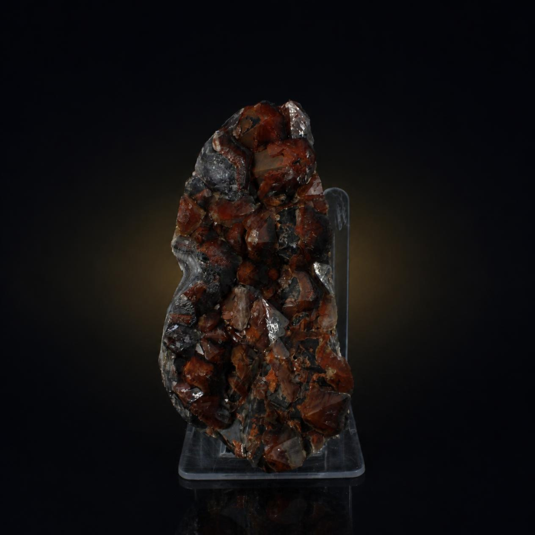 Amethyst and Hematite specimen — India, 540 g.