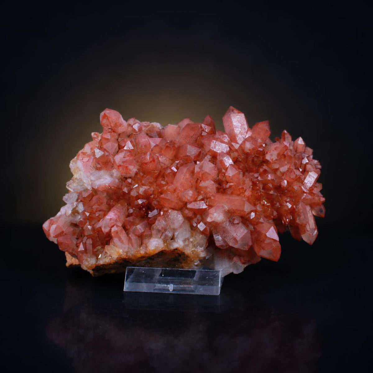 Natural Red Hematoid Quartz Mineral Specimen  13 × 9 × 4 cm, 510 g