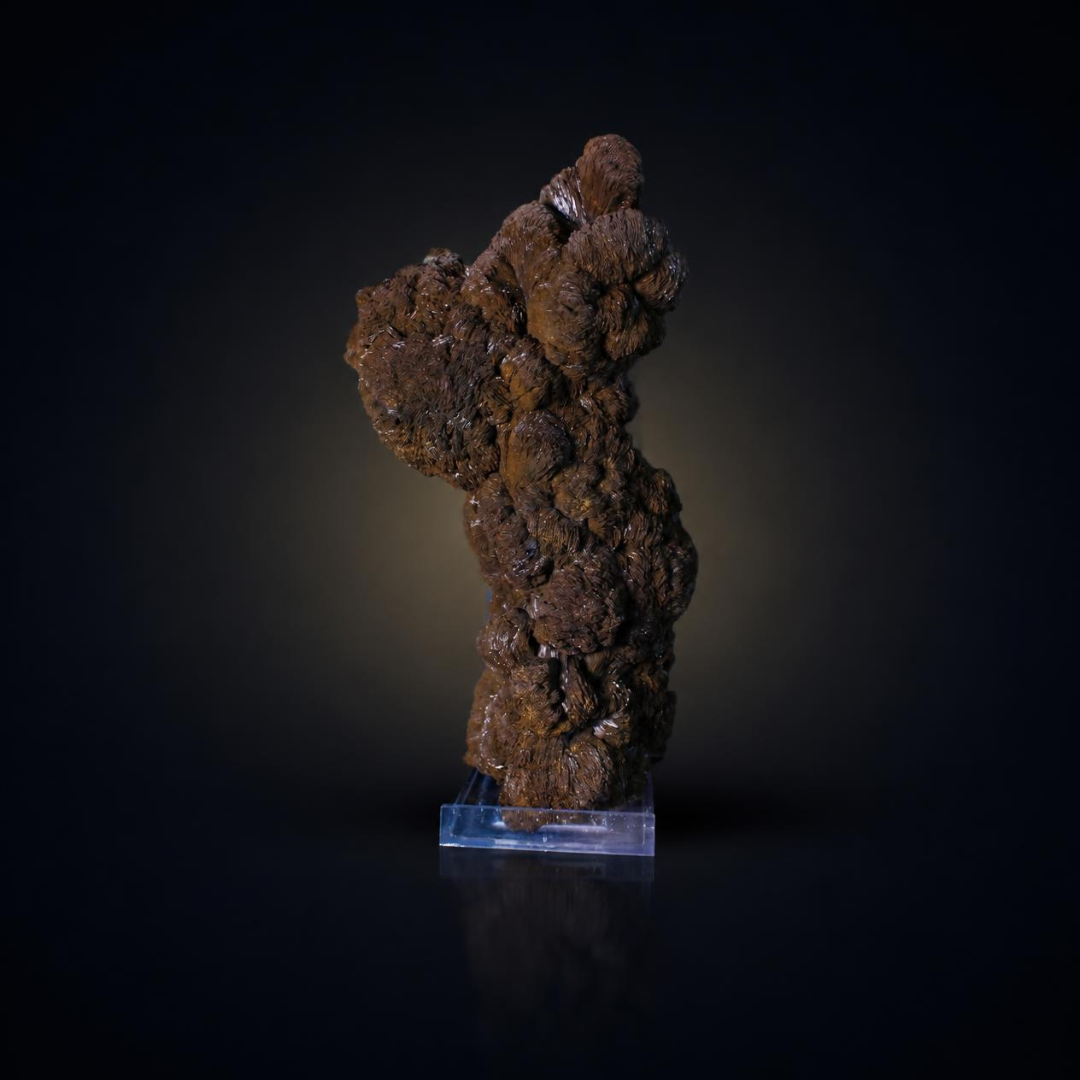 Goethite specimen — India, 1190 g.