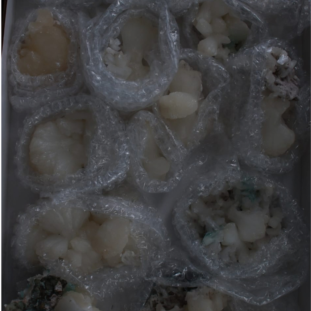 Natural Stilbite with Heulandite Crystal Lot – 14 Pieces from India