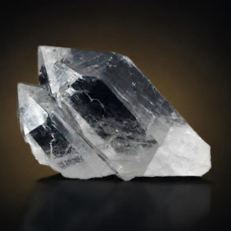 Himalayan Quartz Prismatic Crystal | 580 g | 11 × 6 × 5 cm