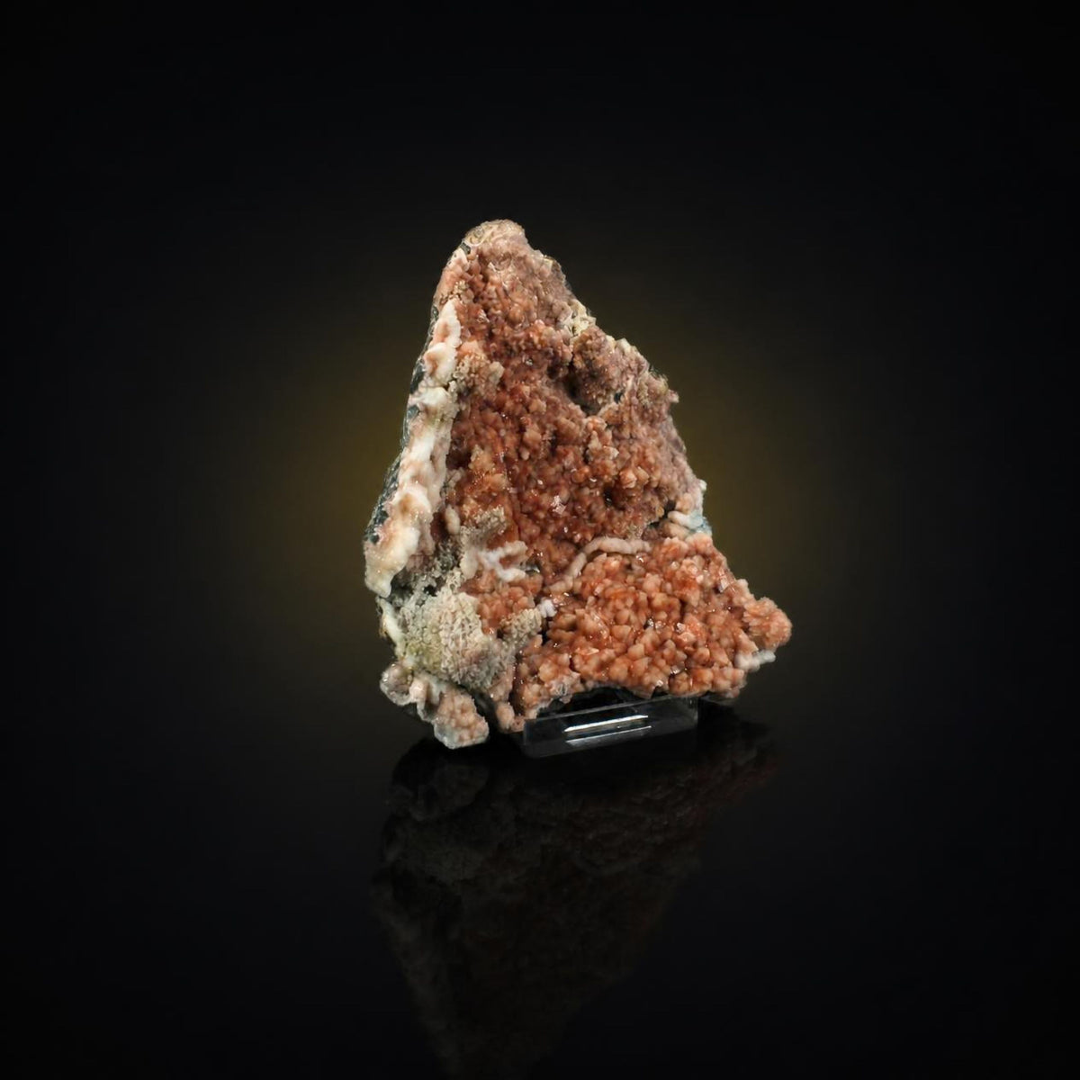 Stilbite and Heulandite specimen — India, 240 g.