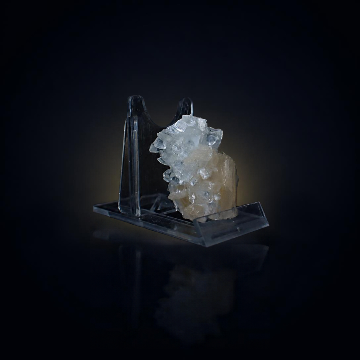 Natural Apophyllite with Stilbite Crystal Cluster – 30 g