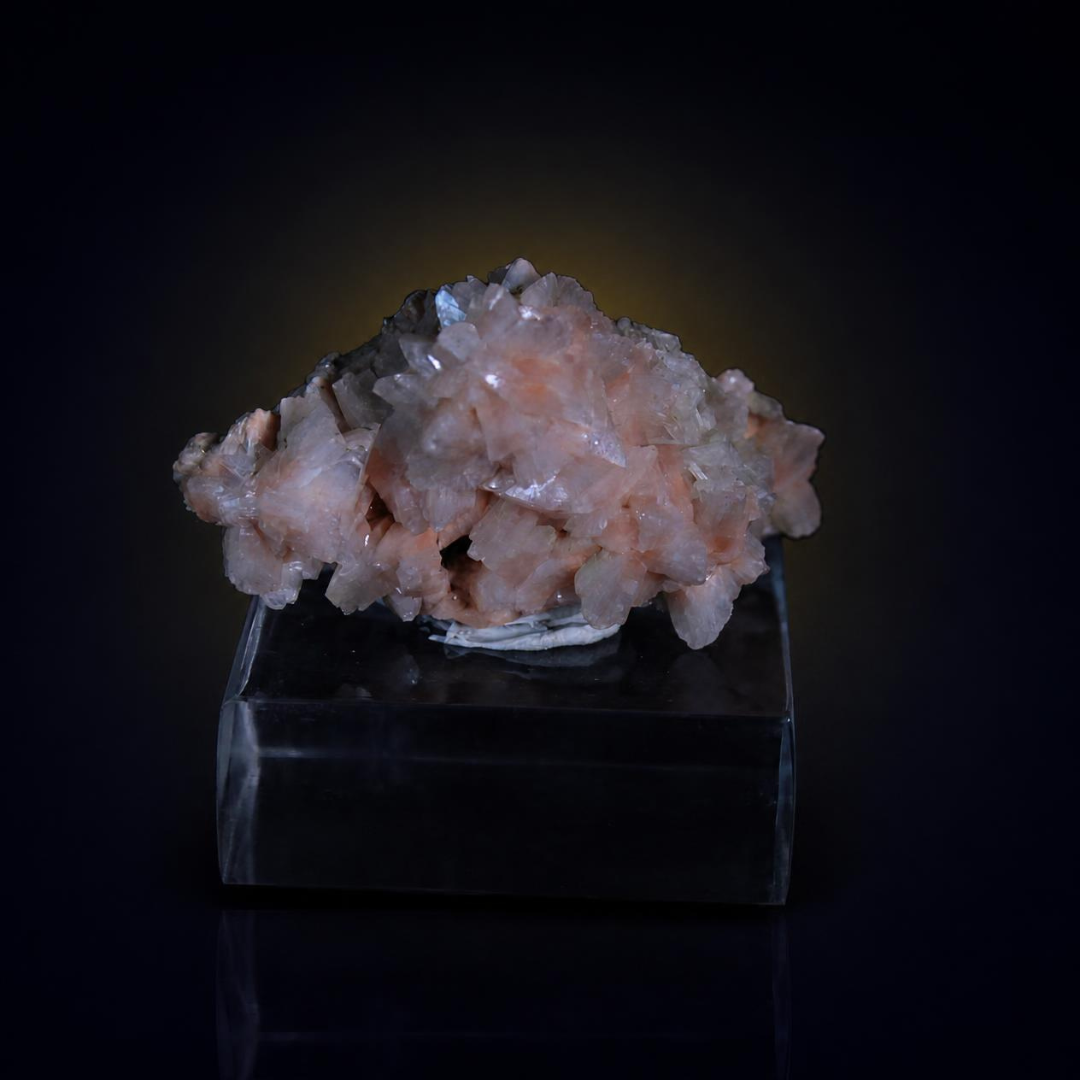 Stilbite and Heulandite specimen — India, 100 g.