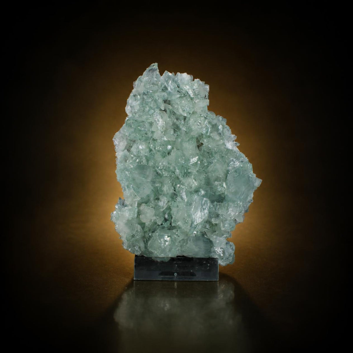 Apophyllite specimen — India, 90 g.