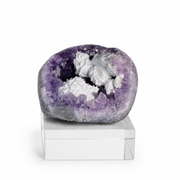 Amethyst specimen — India, 180 g.