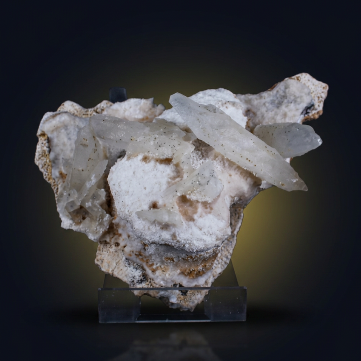 Calcite specimen — India, 970 g.