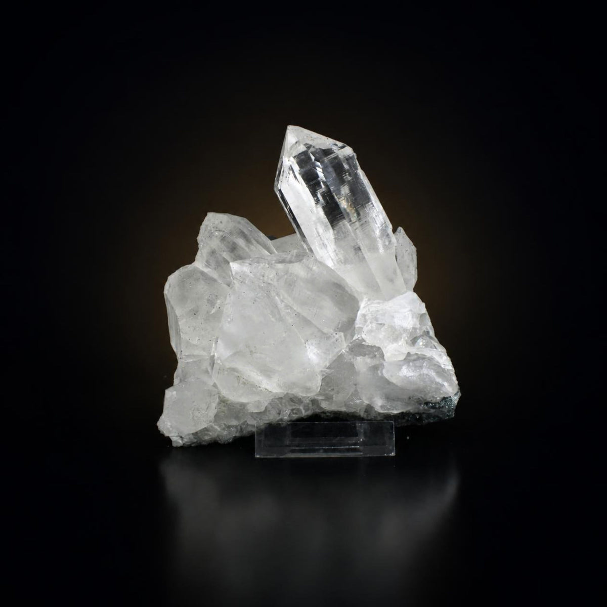 Natural Himalayan Quartz Mineral Specimen 12 × 11 × 5 cm 1000 g