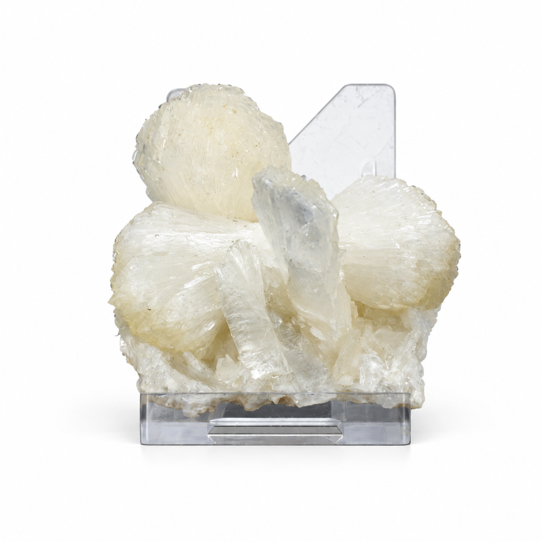 Natural Stilbite Mineral Cluster – 70g