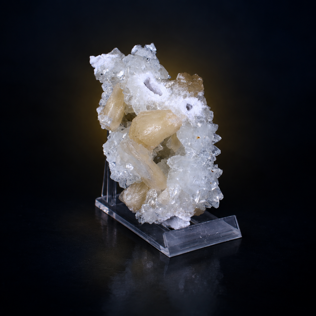 Stilbite & Apophyllite Crystal Cluster | 10 × 6 × 5 cm | 160 g