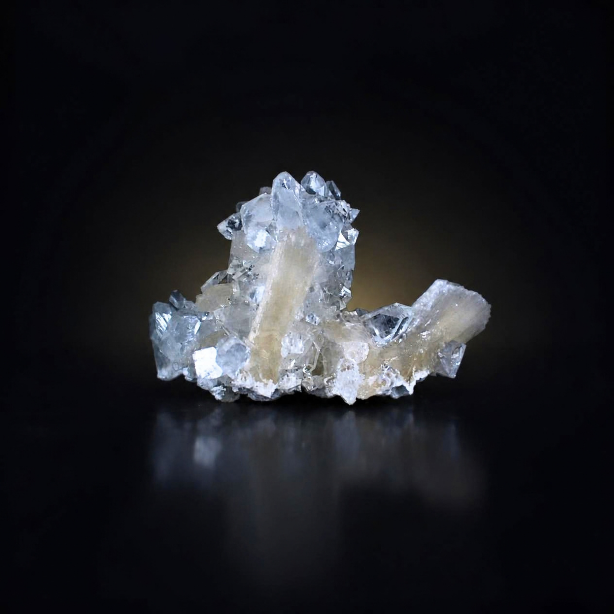 Natural Apophyllite with Stilbite Crystal Cluster – 30 g