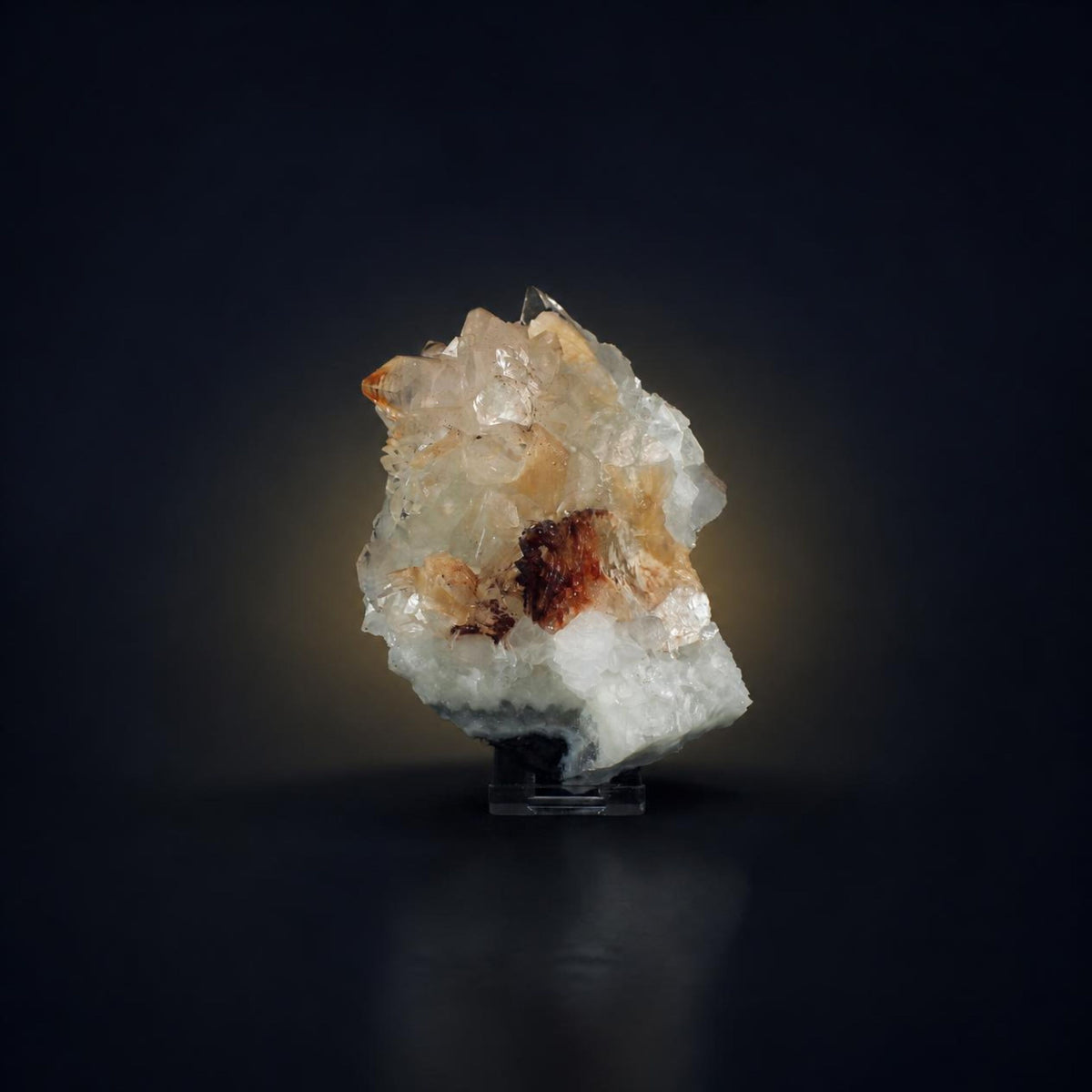 Apophyllite specimen — India, 730 g.