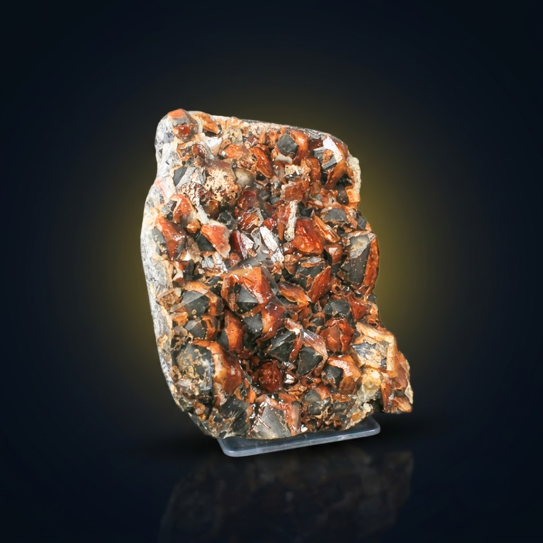 Red Amethyst with Hematite — “Alien” Formation · 1040 g · 12 × 9 × 6 cm · India