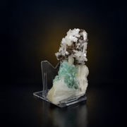 Apophyllite and Stilbite specimen — India, 130 g.
