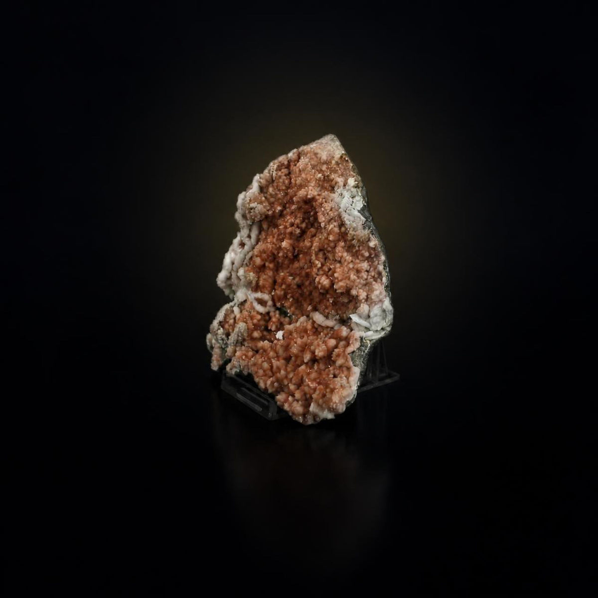 Stilbite and Heulandite specimen — India, 240 g.