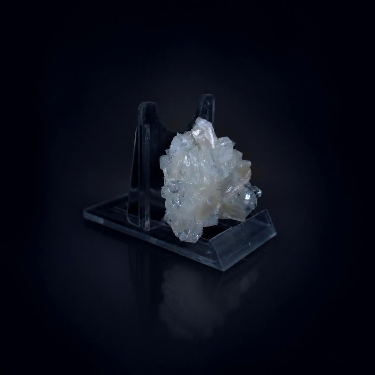 Natural Apophyllite with Stilbite Crystal Cluster – 30 g