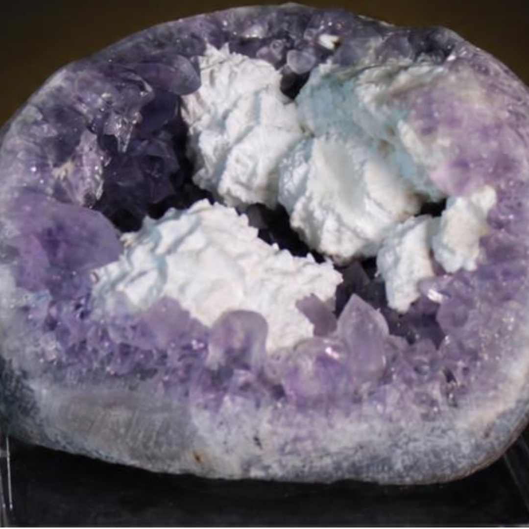 Amethyst specimen — India, 180 g.