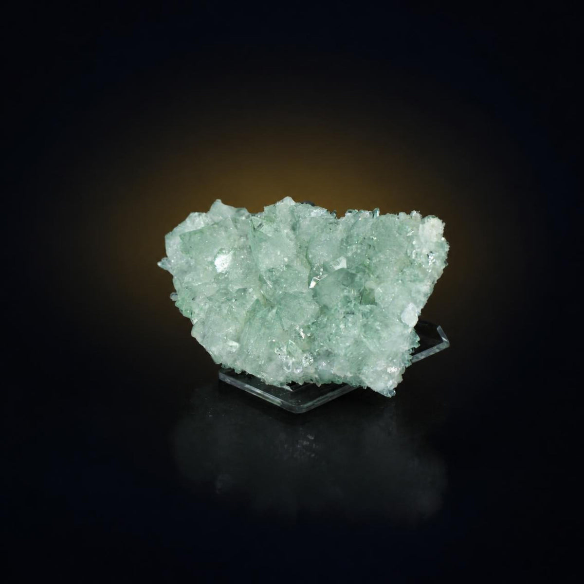 Apophyllite specimen — India, 130 g.