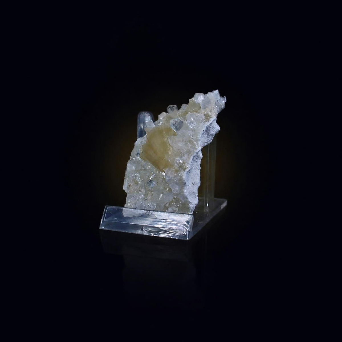 Natural Stilbite with Apophyllite Crystal Cluster – 30 g
