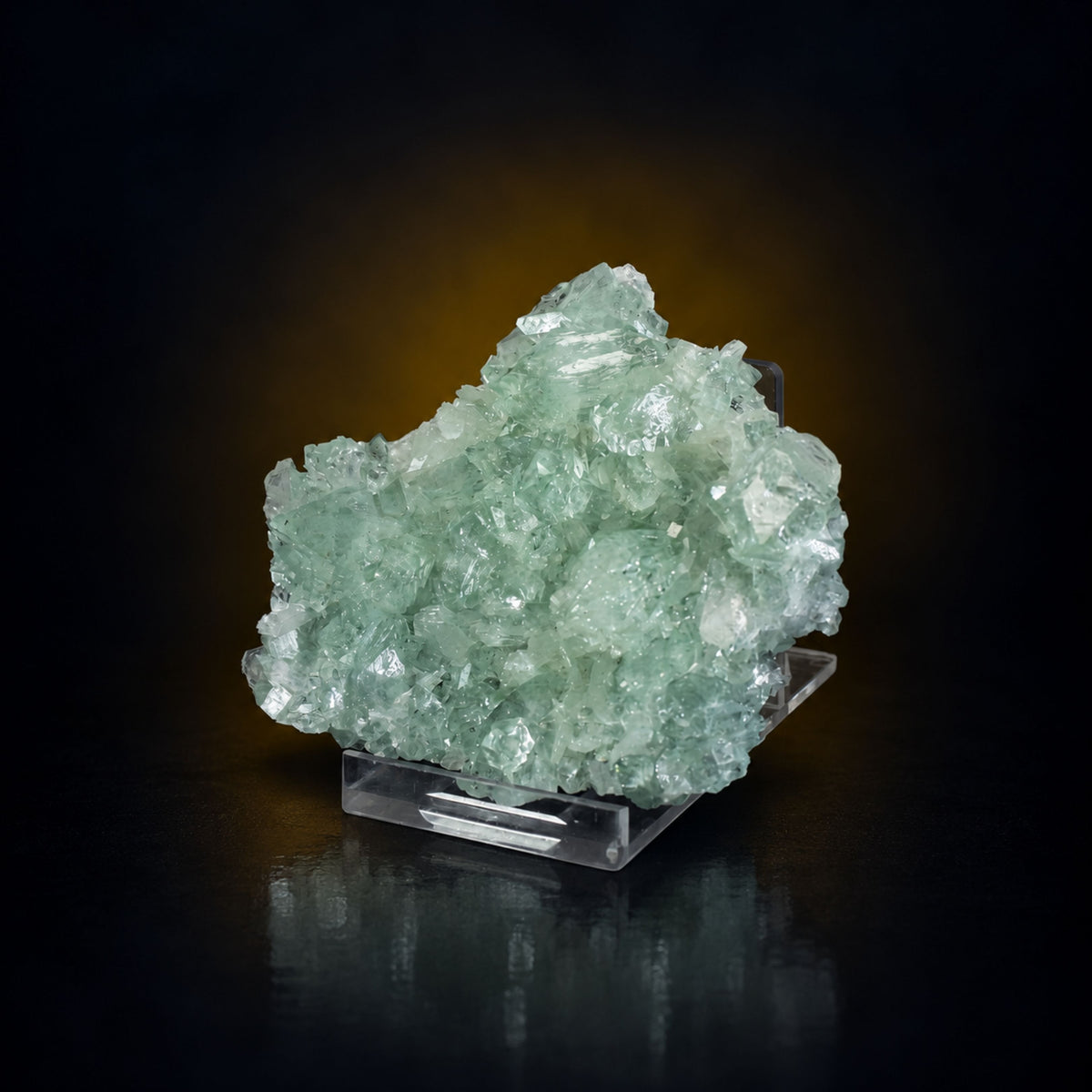 Apophyllite specimen — India, 70 g.