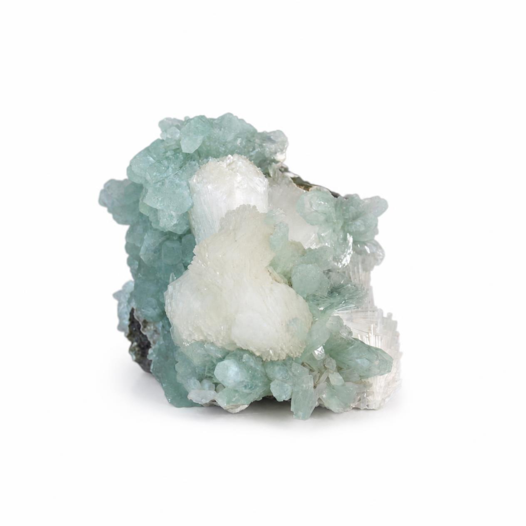 Apophyllite and Stilbite and Heulandite specimen — India, 210 g.