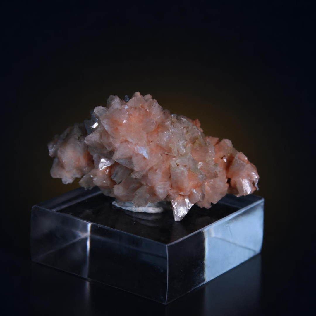Stilbite and Heulandite specimen — India, 100 g.