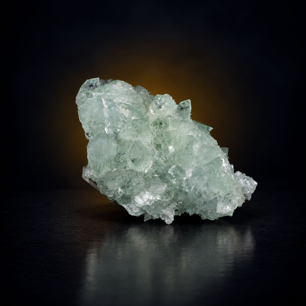 Apophyllite specimen — India, 100 g.