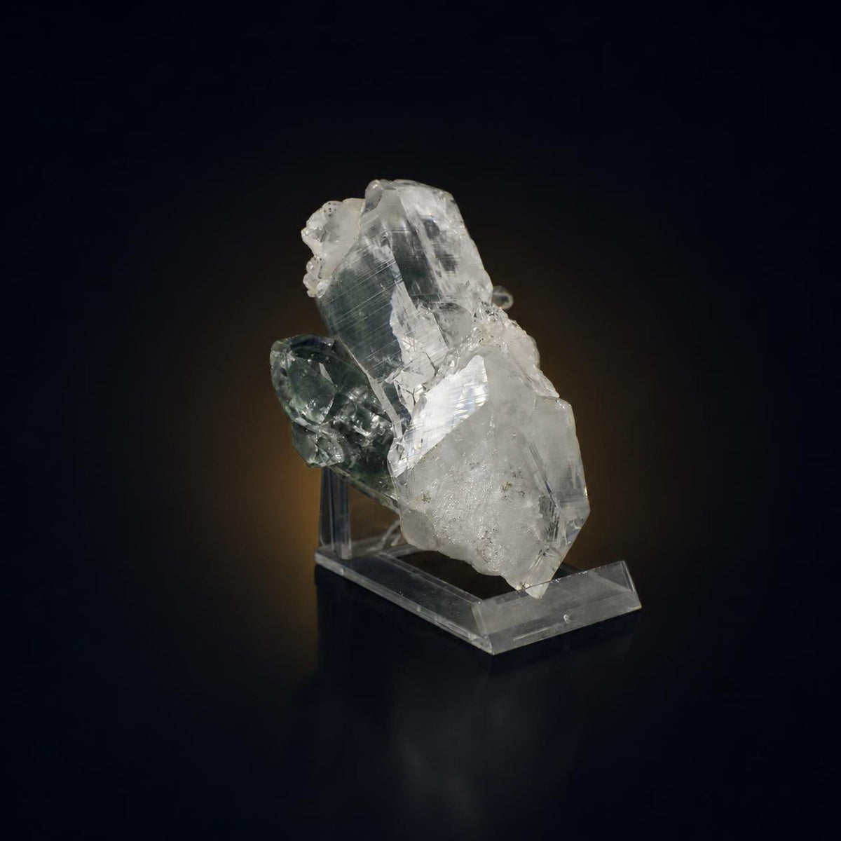 Natural Himalayan Green Chlorite Quartz Mineral Specimen 10 × 7 × 5 cm 230 g