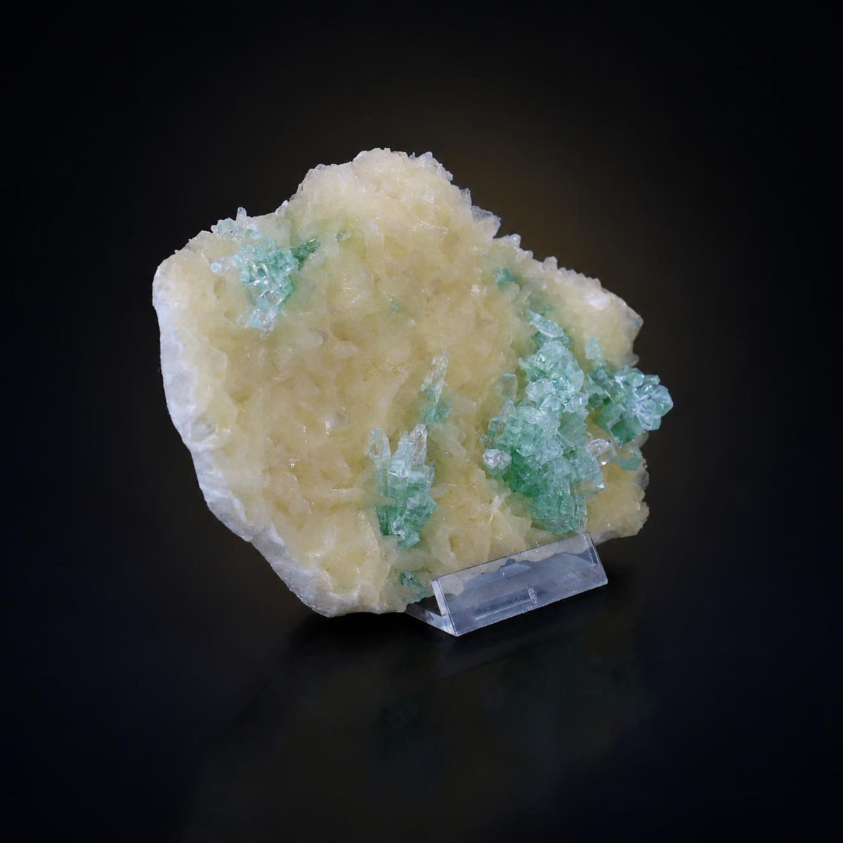 Natural Green Apophyllite with Stilbite Crystal Matrix Mineral Specimen from India 290 gm 13 × 9 × 3 cm