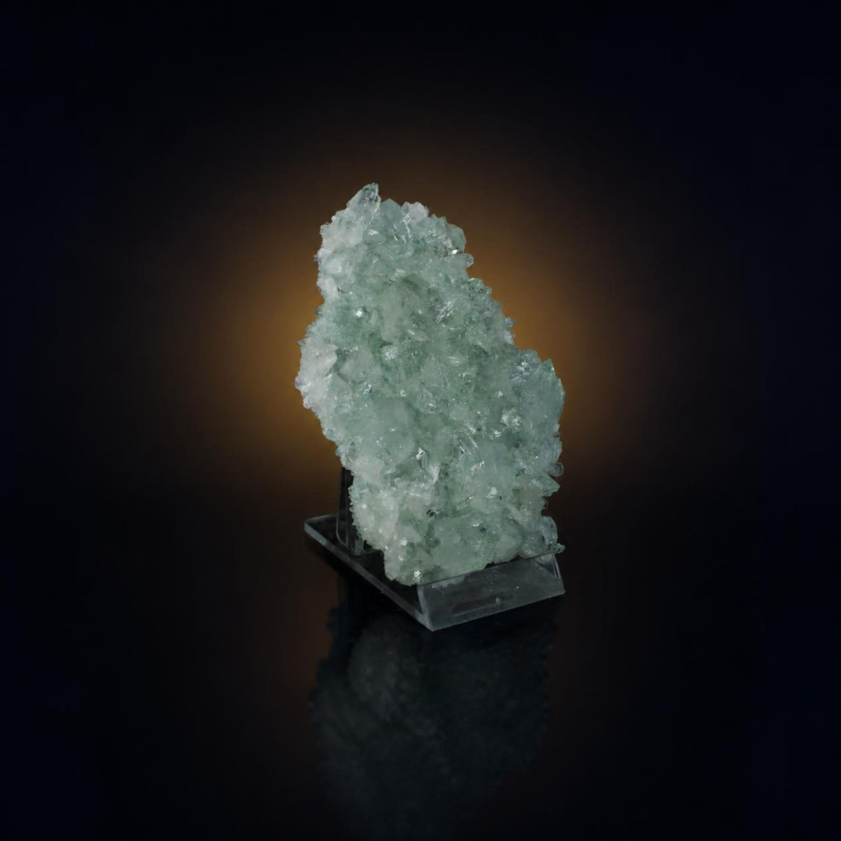 Apophyllite specimen — India, 90 g.