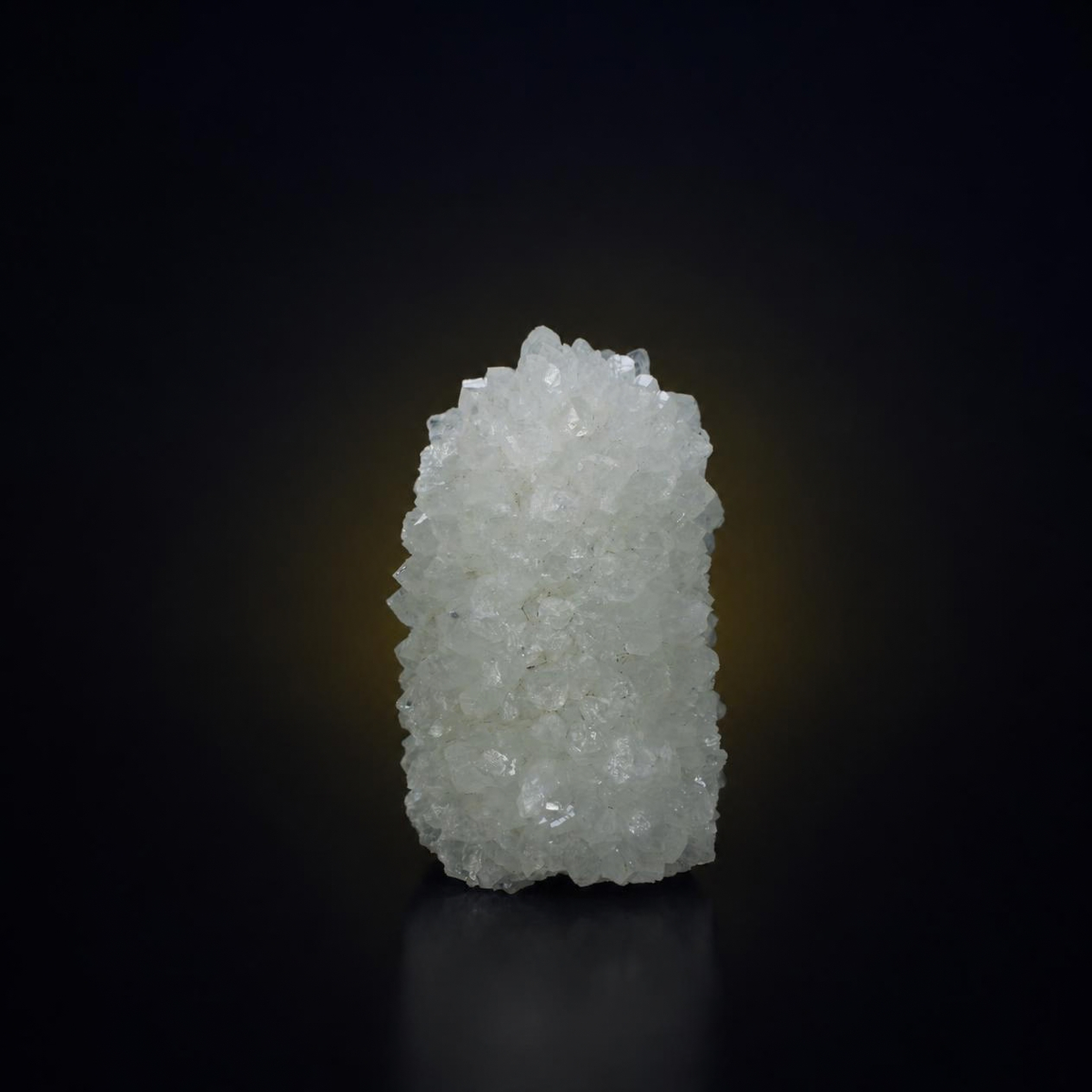 Natural Quartz Crystal Mineral Specimen – India