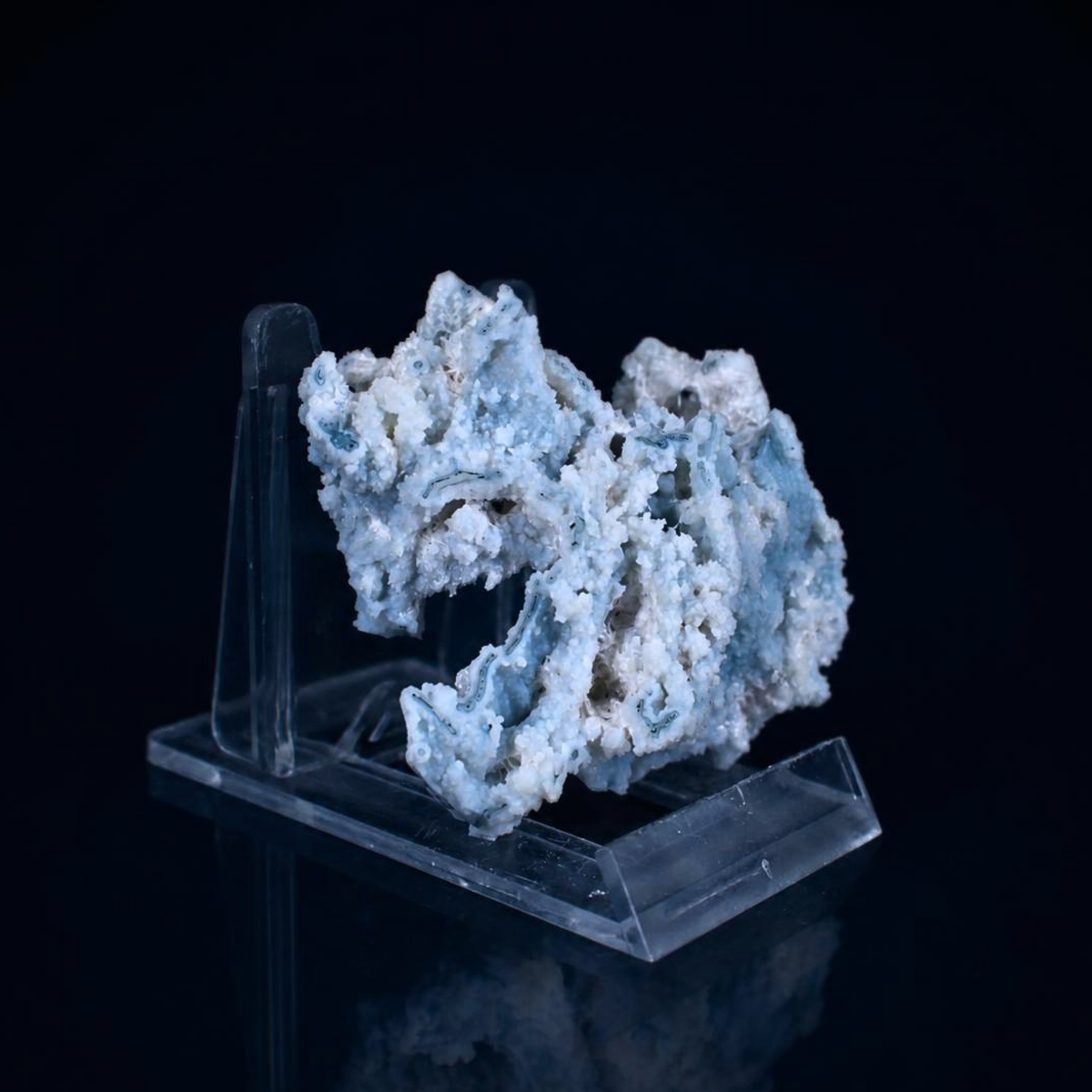 Blue Chalcedony & White Mordenite Crystal 6 × 7 × 4 cm