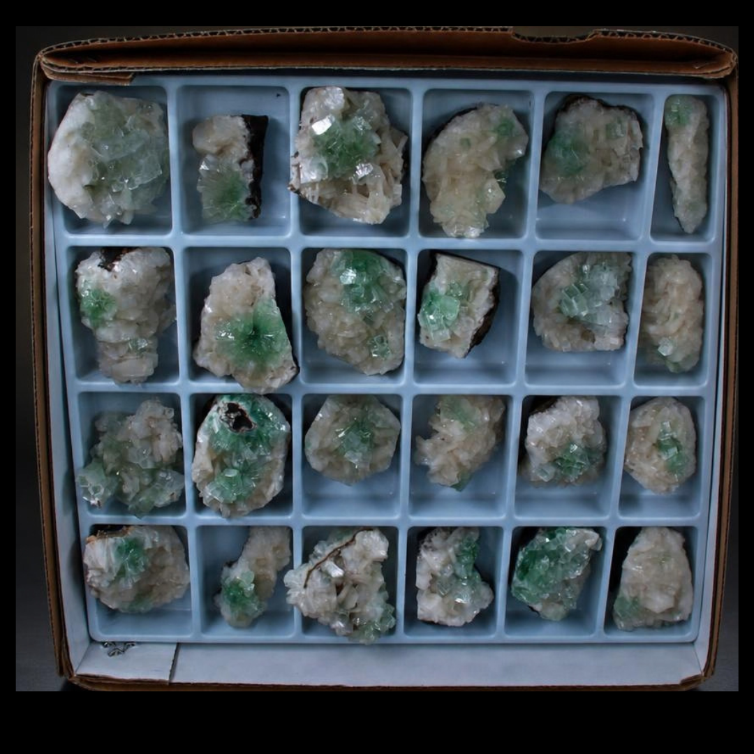 Natural Green Apophyllite Stilbite Heulandite Crystal Lot – 32 PCS – India
