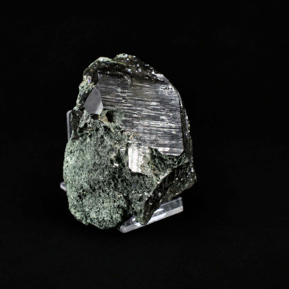 Natural Black Smoky Quartz Mineral Specimen  9 × 8 × 6 cm 440 g