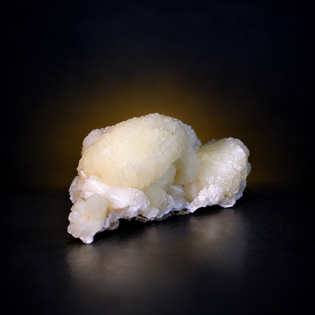 Natural Stilbite Crystal Specimen – 320 g