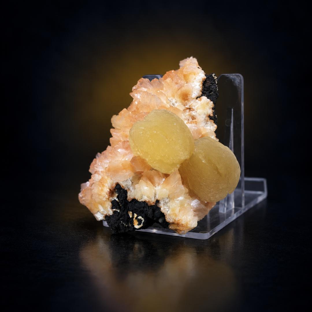 Natural Stilbite with Calcite Mineral Specimen – 90g