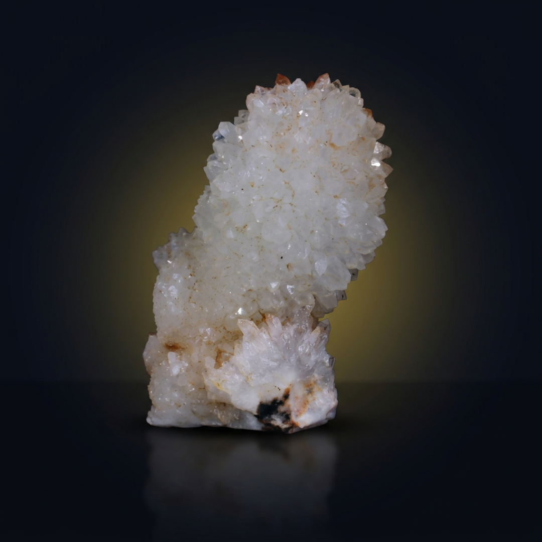 Quartz specimen — India, 380 g.