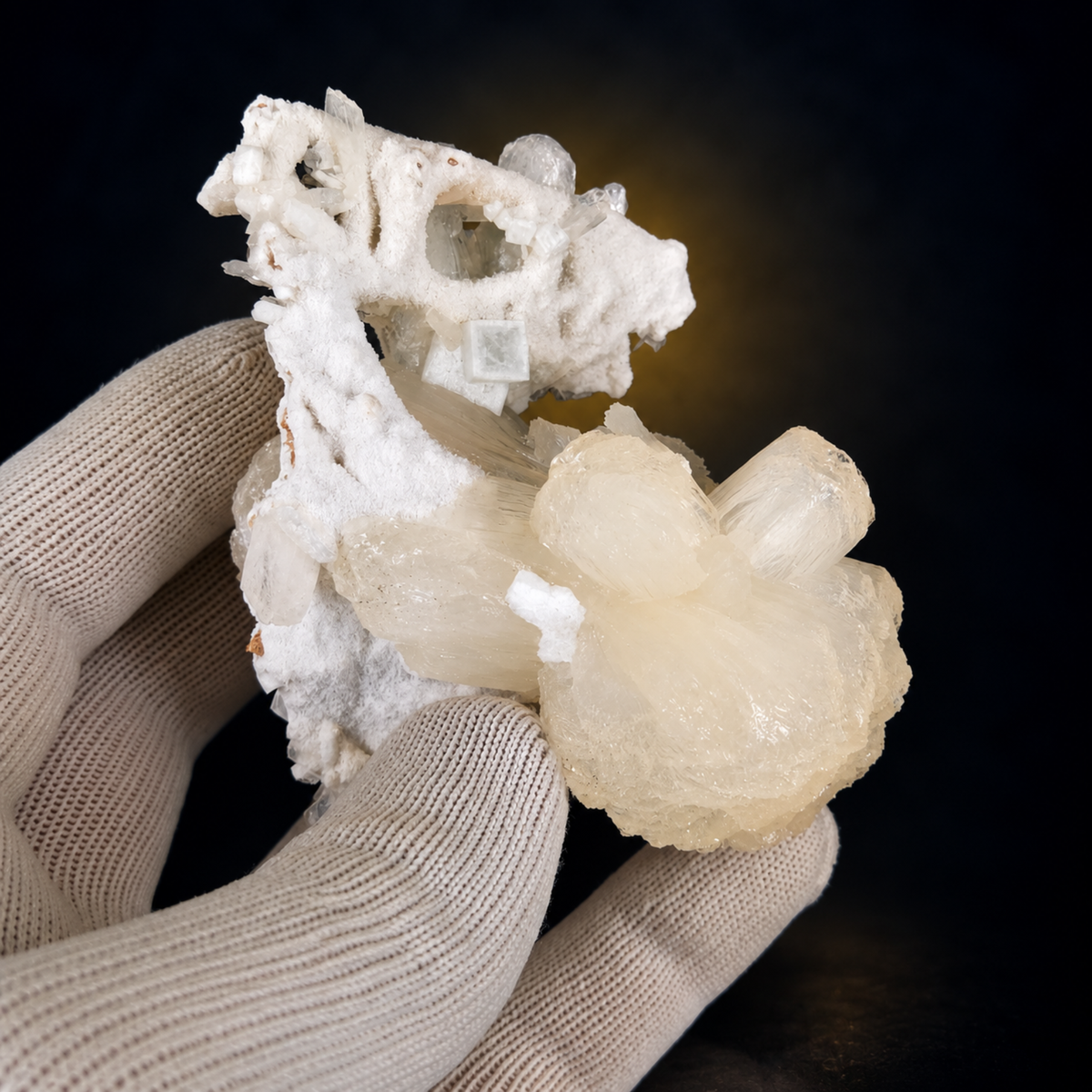Natural Stilbite with Heulandite Crystal Cluster – 160 g