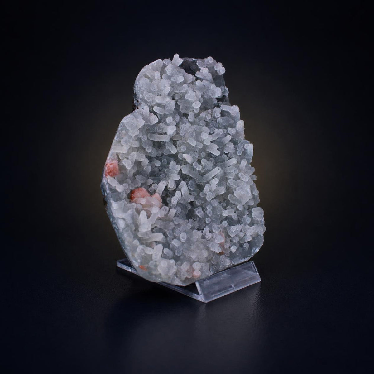 Natural Chalcedony Geode – Mineral Specimen from India 280 gm 12 × 9 × 2 cm