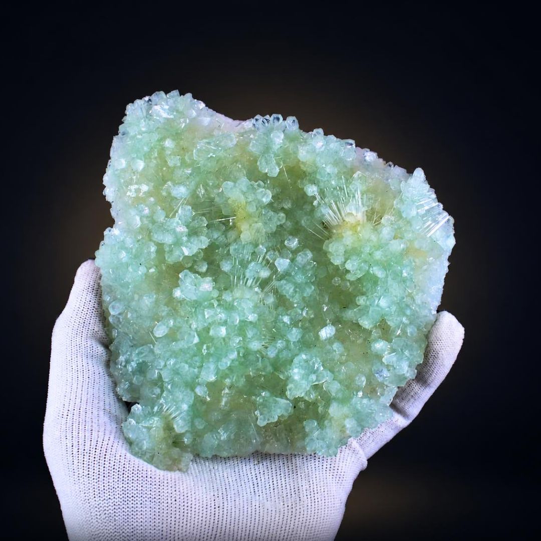 Natural Green Apophyllite Crystal Matrix Mineral Specimen from India 745 gm 14 × 14 × 4 cm