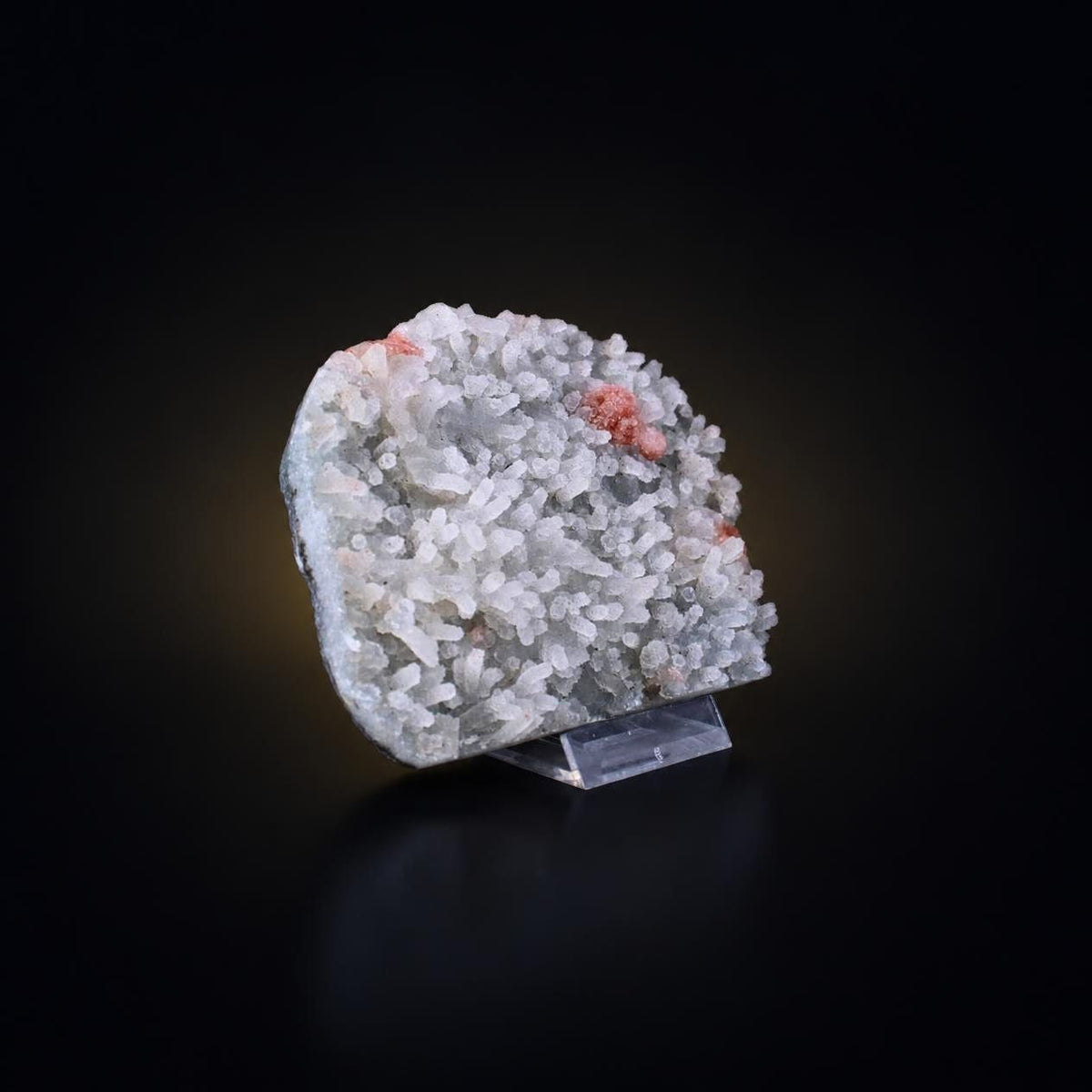 Natural Chalcedony Crystal Matrix  Mineral Specimen from India  270 gm  12 × 9 × 2 cm